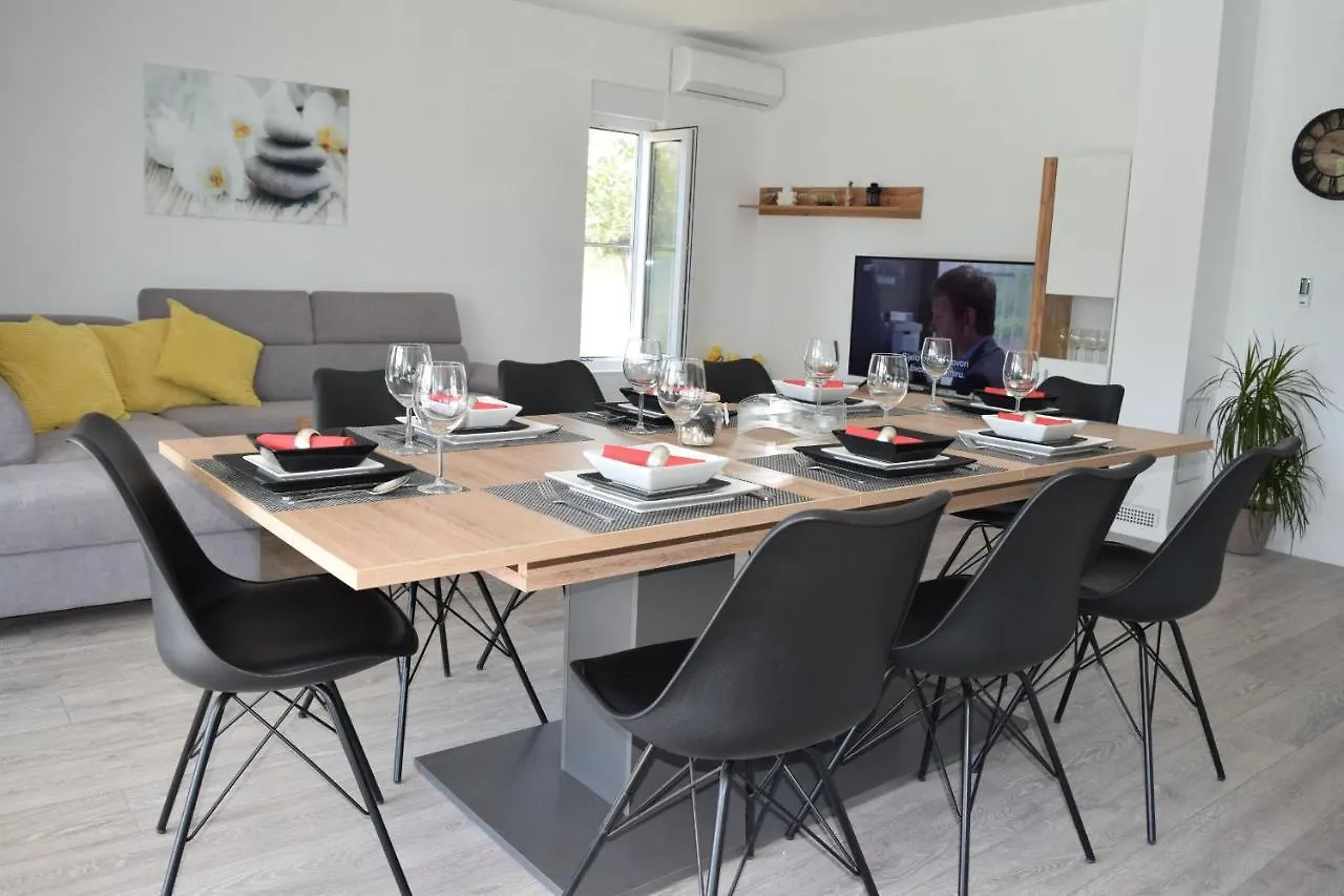 Savrsen Odmor U Villa Ivona Zadar